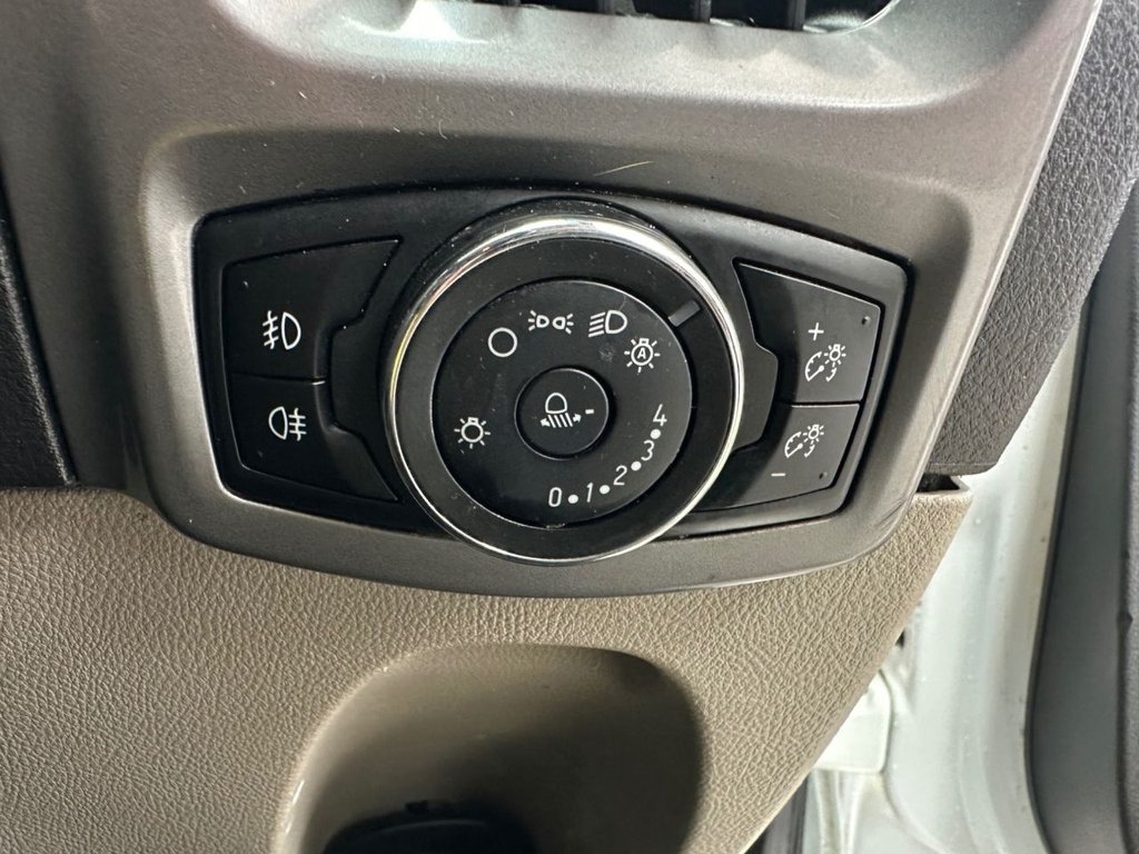 Used Ford Tourneo Custom 2017 for sale - 77706117: Photo 39