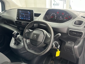 Used Peugeot Partner 2020 for sale - 78657885: Photo