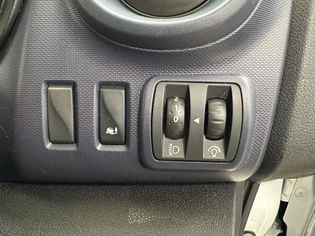 Used Vauxhall Vivaro 2016 for sale - 77059725: Photo 27