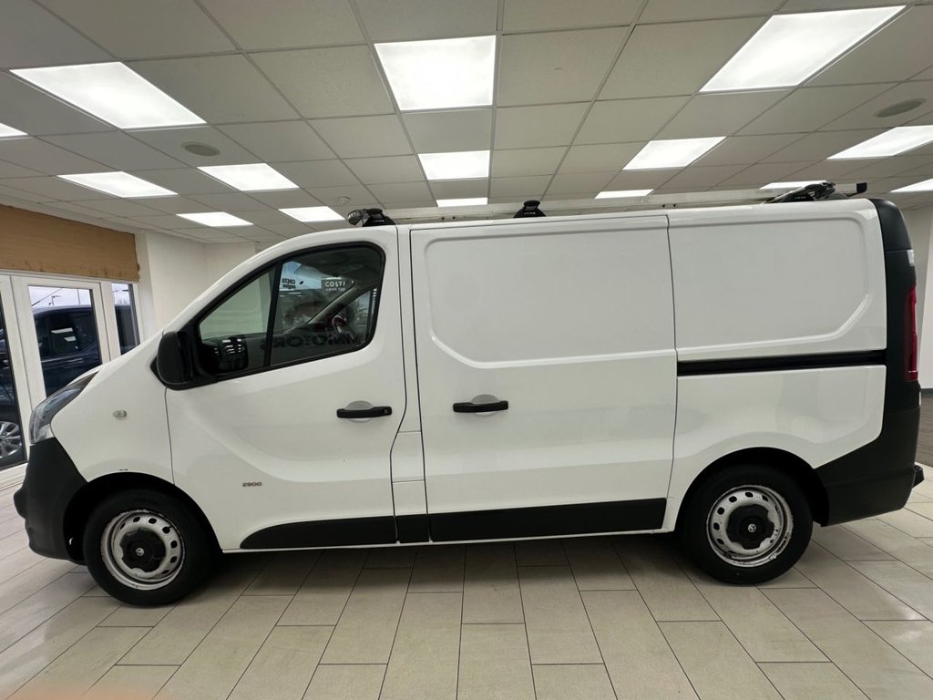 Used Vauxhall Vivaro 2016 for sale - 77059725: Photo 6