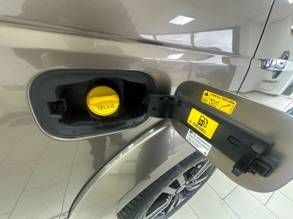 Used Land Rover Discovery 2010 for sale - 77995336: Photo 36