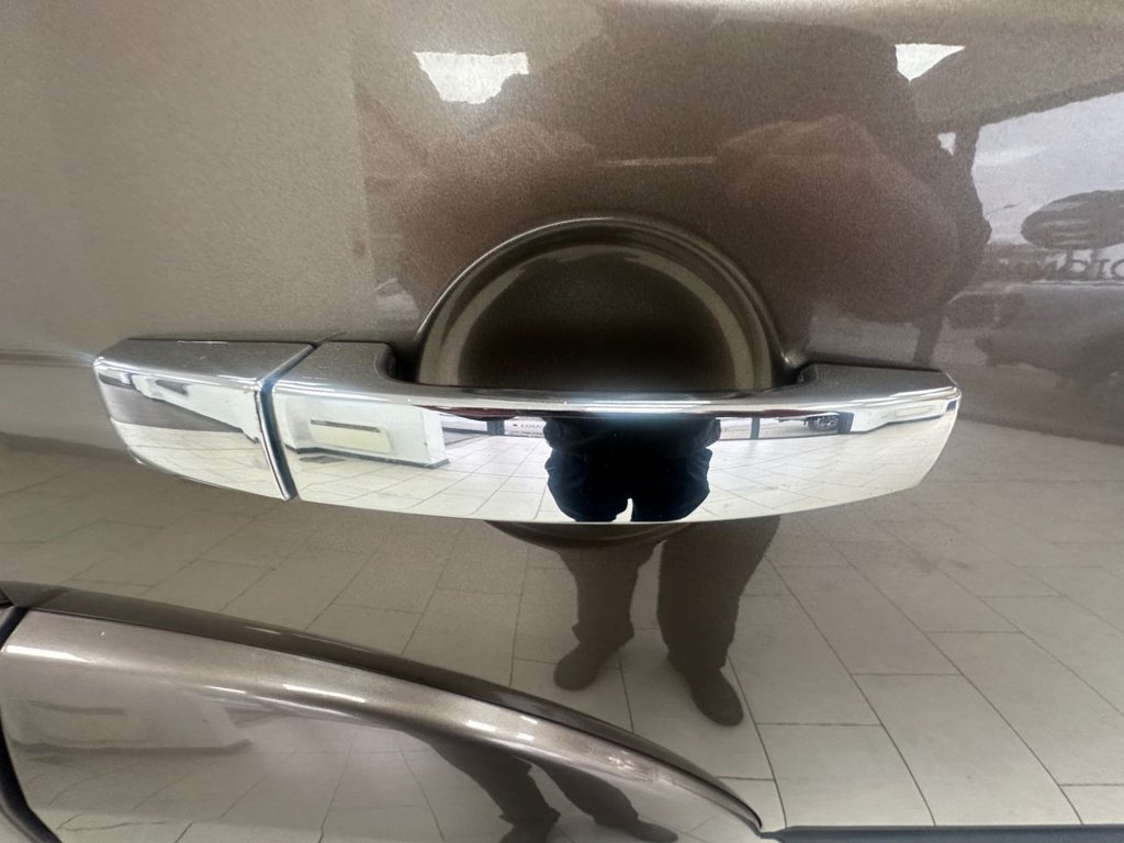 Used Land Rover Discovery 2010 for sale - 77995336: Photo 38