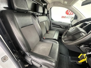 Used Vauxhall Vivaro 2020 for sale - 78901080: Photo