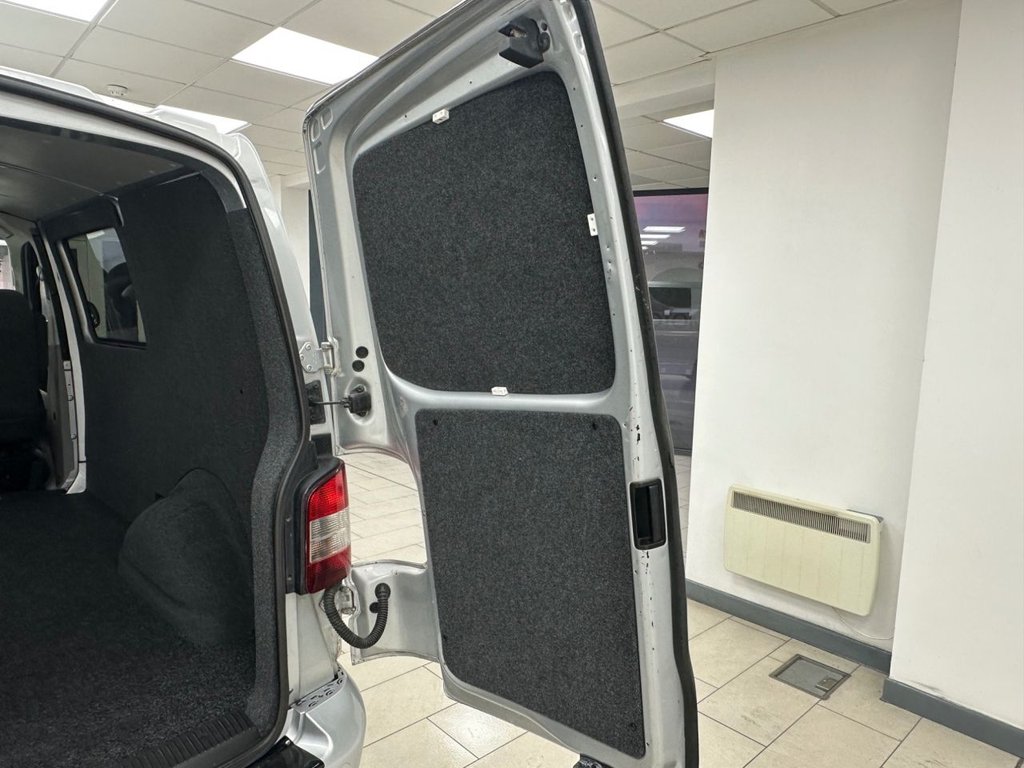 Used Volkswagen Transporter 2014 for sale - 77161746: Photo 20