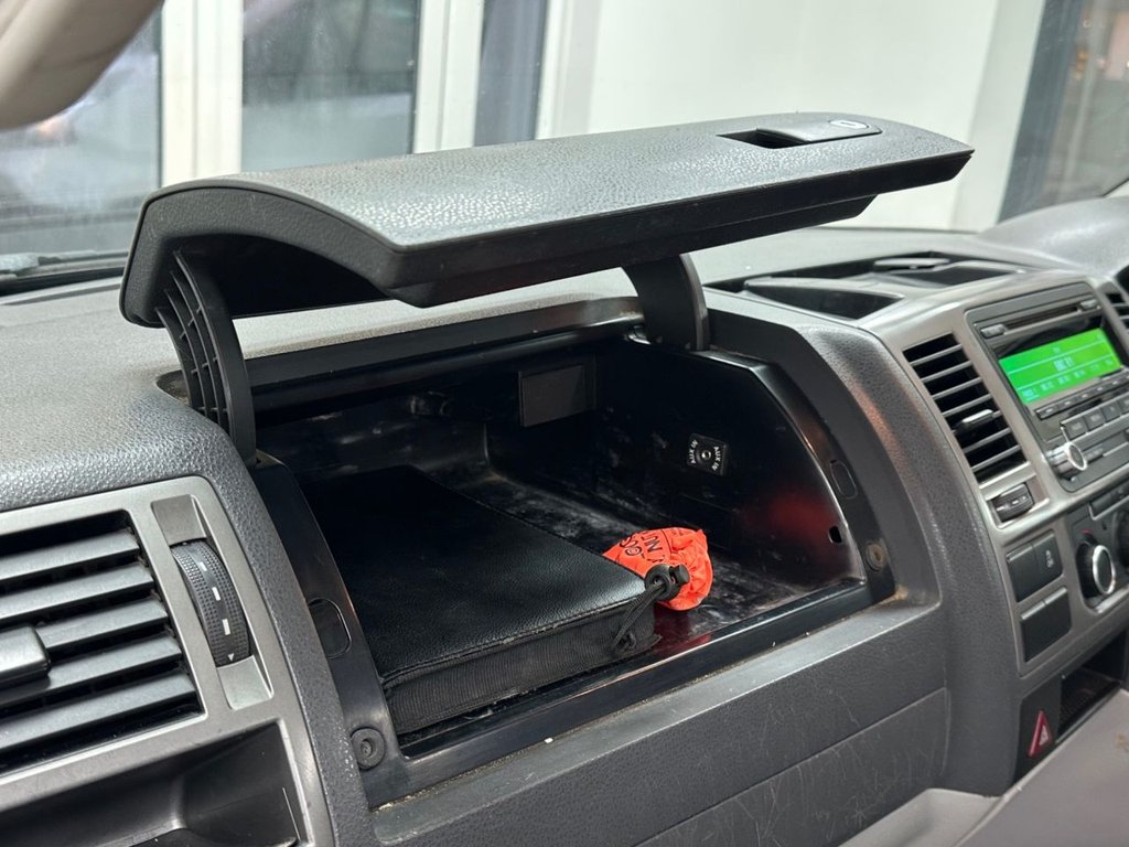 Used Volkswagen Transporter 2014 for sale - 77161746: Photo 46