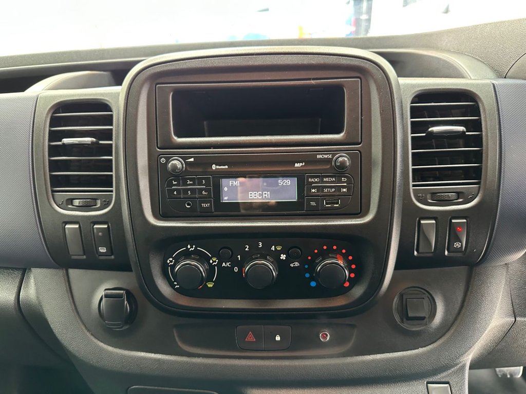 Used Vauxhall Vivaro 2017 for sale - 76481498: Photo 43