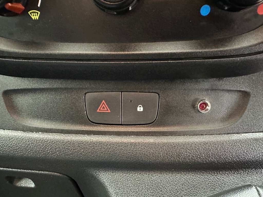 Used Vauxhall Vivaro 2017 for sale - 76481498: Photo 46