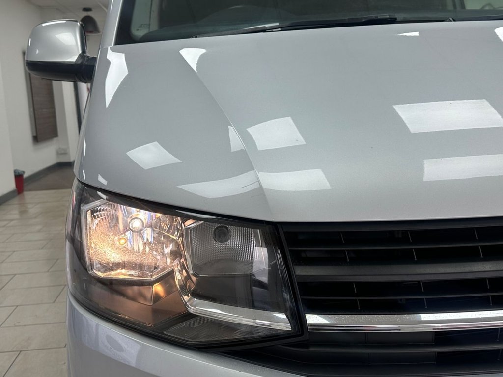 Used Volkswagen Transporter 2017 for sale - 77764990: Photo 14