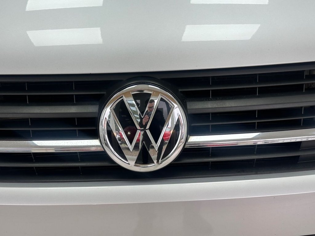 Used Volkswagen Transporter 2017 for sale - 77764990: Photo 15