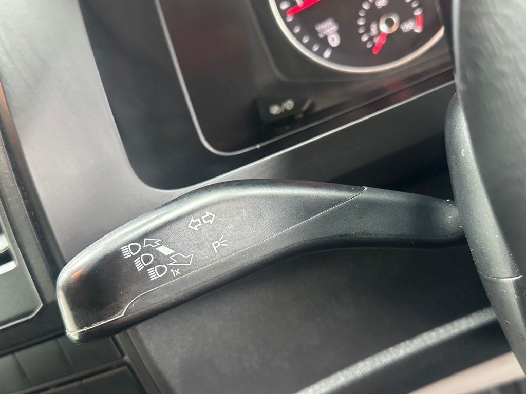 Used Volkswagen Transporter 2017 for sale - 77764990: Photo 23