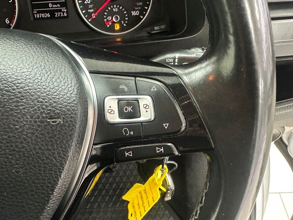 Used Volkswagen Transporter 2017 for sale - 77764990: Photo 24