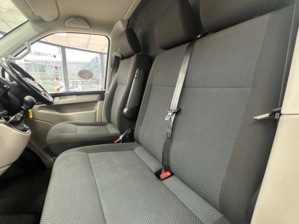 Used Volkswagen Transporter 2017 for sale - 77764990: Photo 41