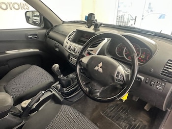Used Mitsubishi L200 2015 for sale - 78315715: Photo