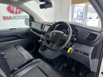 Used Peugeot Expert 2017 for sale - 78672192: Photo