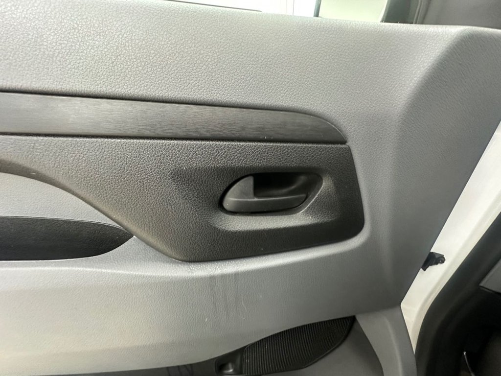 Used Vauxhall Vivaro 2019 for sale - 77627393: Photo 13