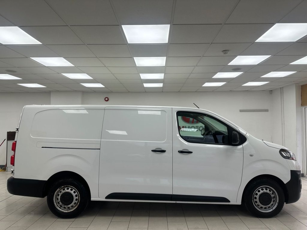 Used Vauxhall Vivaro 2019 for sale - 77627393: Photo 2