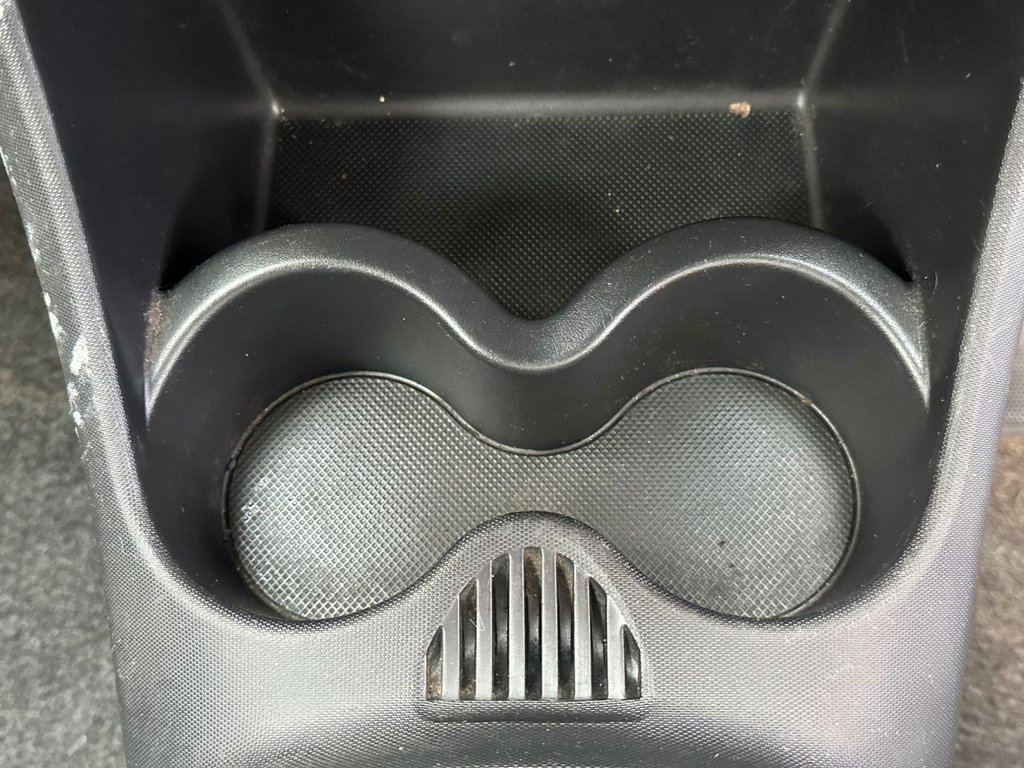 Used Toyota AYGO 2014 for sale - 77967582: Photo 21