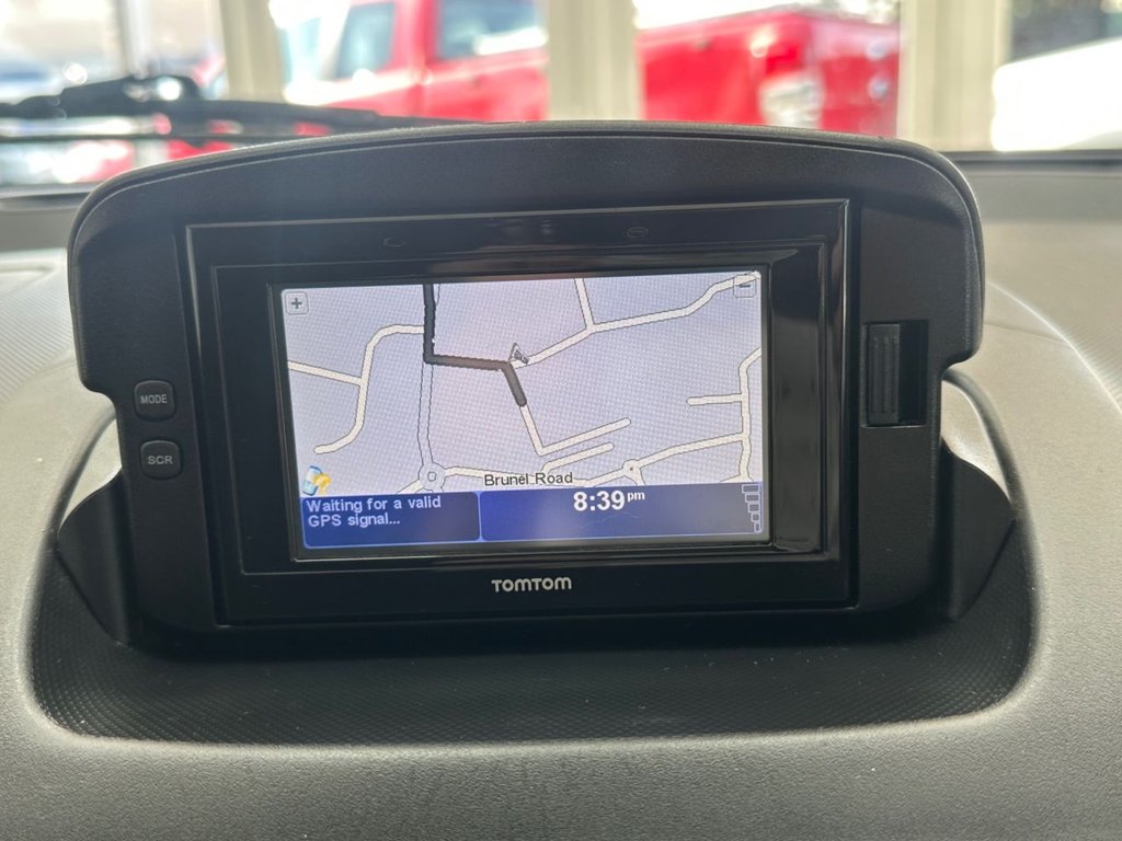 Used Toyota AYGO 2014 for sale - 77967582: Photo 24