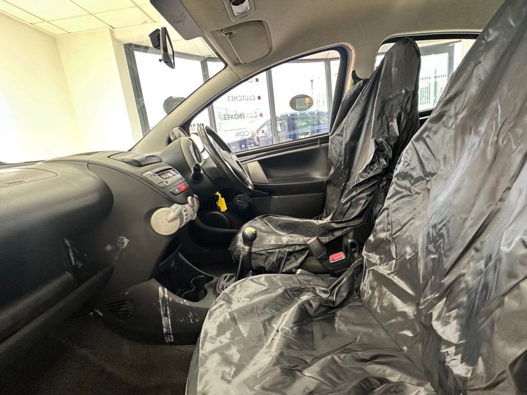 Used Toyota AYGO 2014 for sale - 77967582: Photo 36