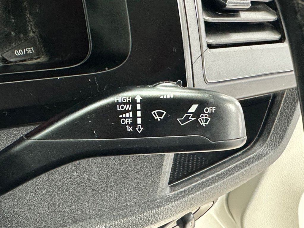 Used Volkswagen Transporter 2017 for sale - 77037689: Photo 28