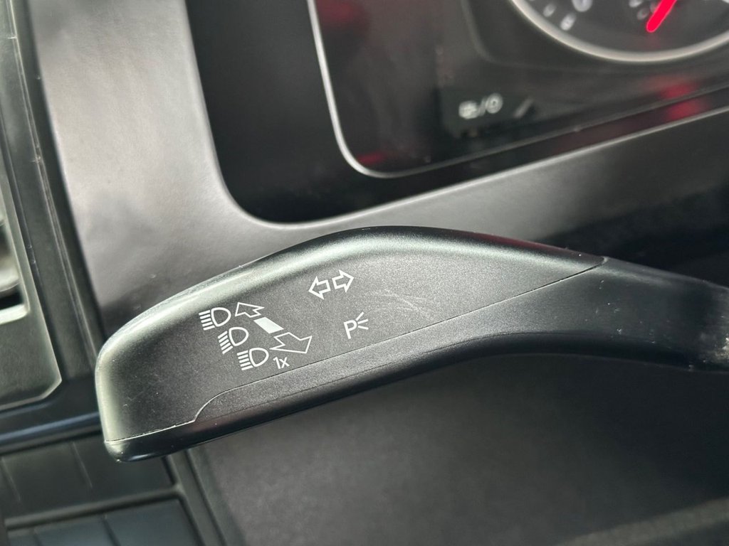 Used Volkswagen Transporter 2017 for sale - 77037689: Photo 29