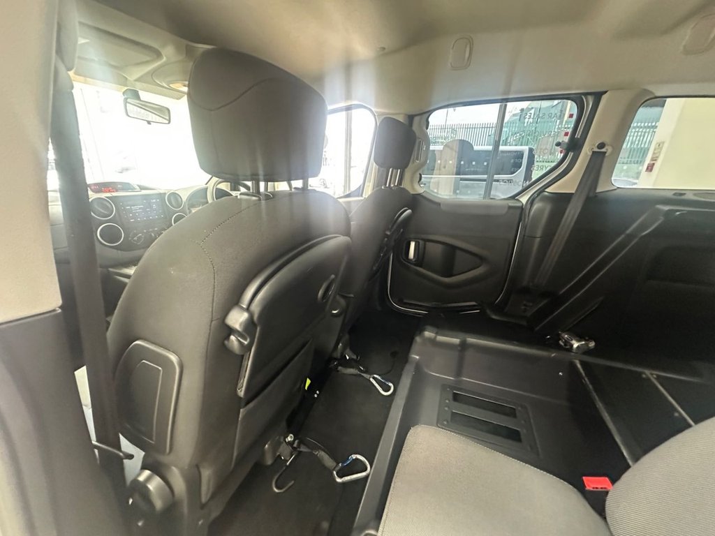 Used Peugeot Partner Tepee 2015 for sale - 78097247: Photo 21