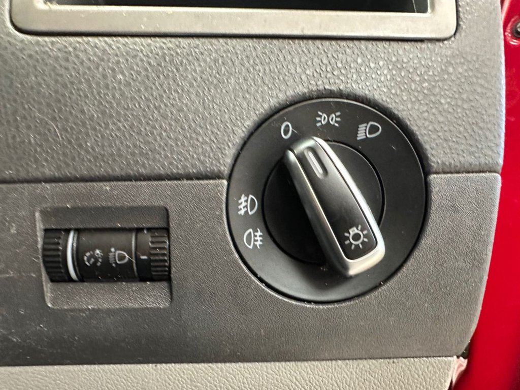 Used Volkswagen Transporter 2014 for sale - 77394506: Photo 25