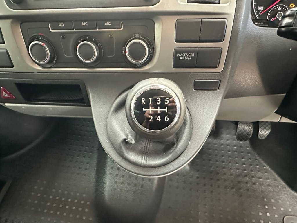 Used Volkswagen Transporter 2014 for sale - 77394506: Photo 31