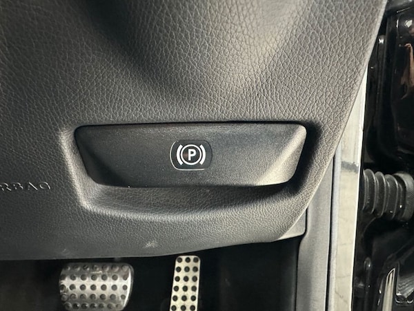 Used Mercedes-Benz C-Class 2012 for sale - 76210471: Photo 41
