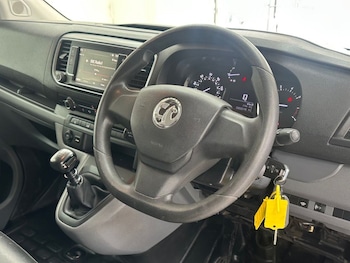 Used Vauxhall Vivaro 2020 for sale - 78444381: Photo