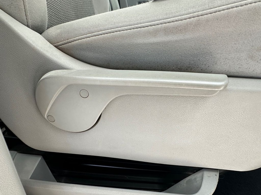 Used Volkswagen Transporter Shuttle 2010 for sale - 78110436: Photo 17