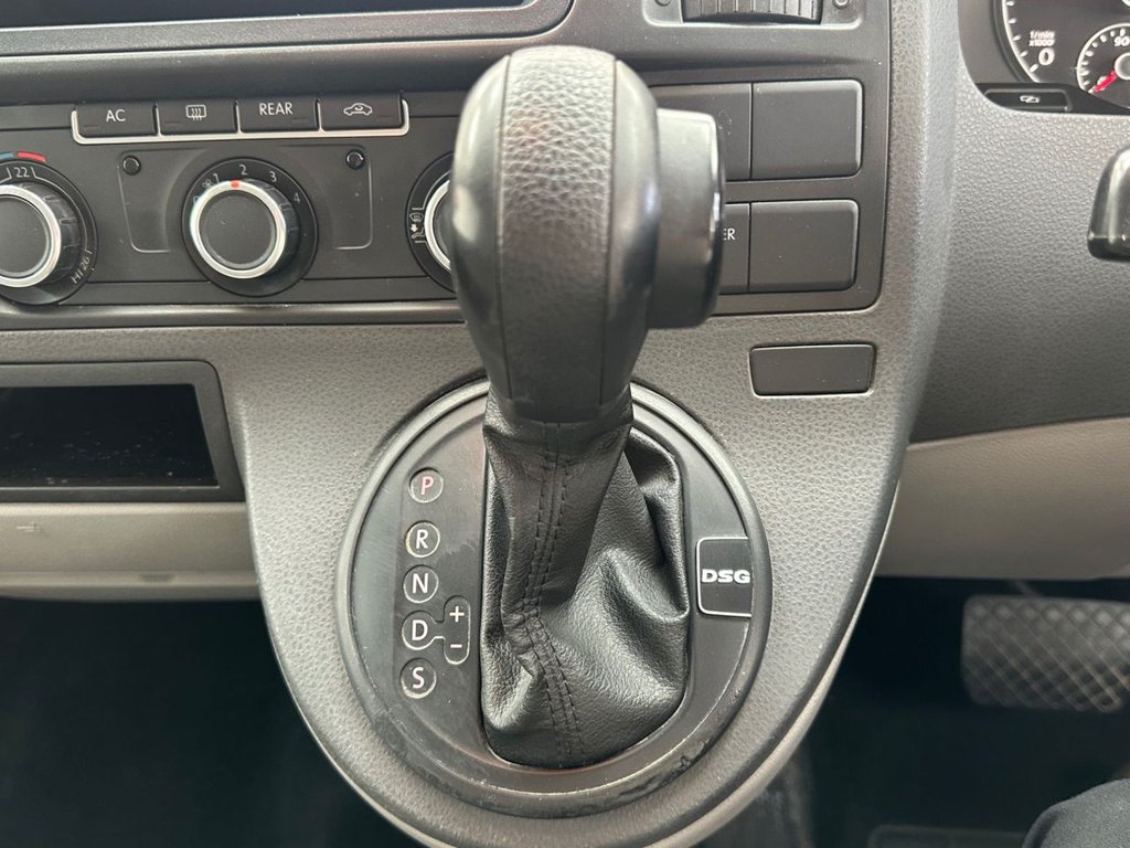 Used Volkswagen Transporter Shuttle 2010 for sale - 78110436: Photo 23