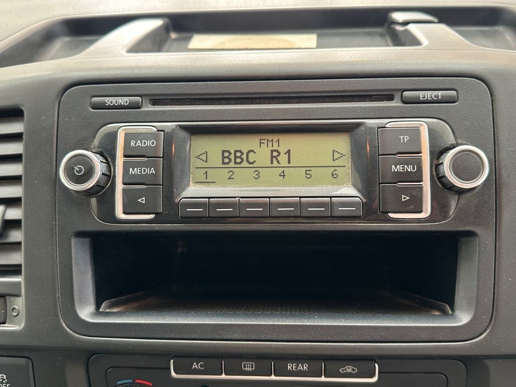 Used Volkswagen Transporter Shuttle 2010 for sale - 78110436: Photo 25