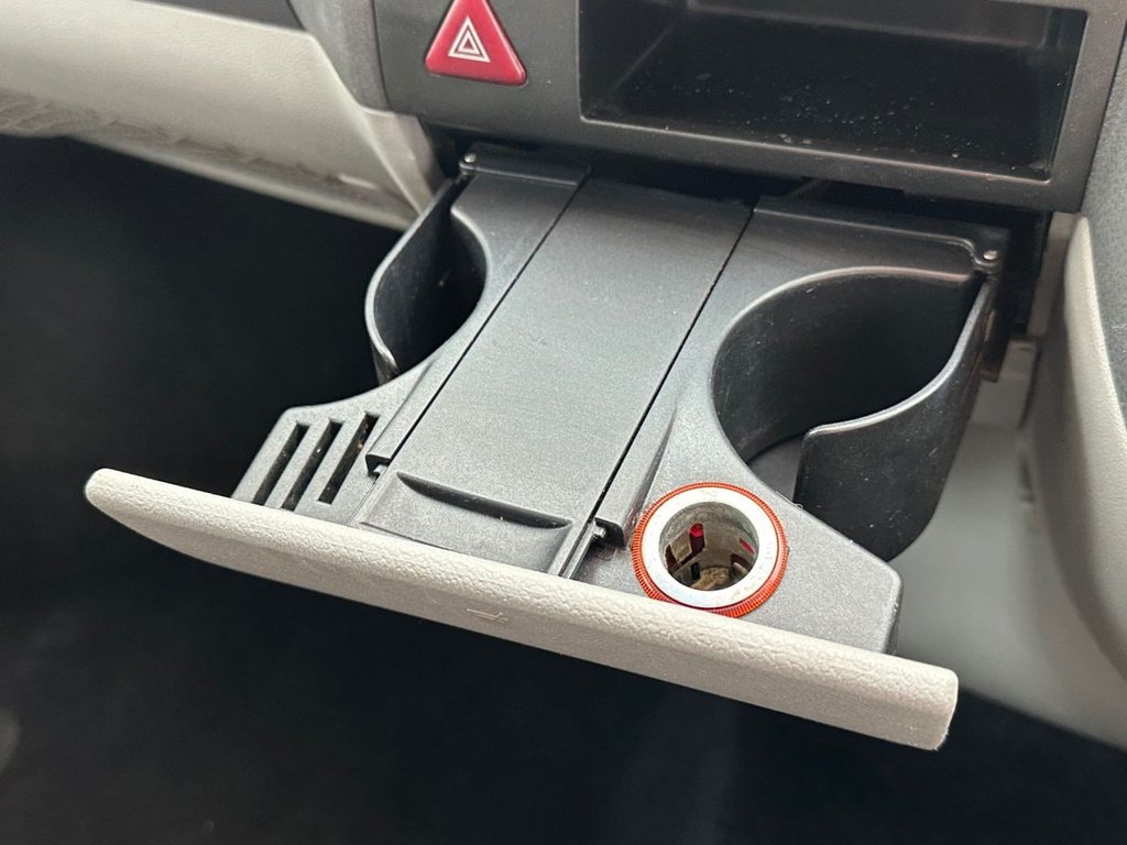 Used Volkswagen Transporter Shuttle 2010 for sale - 78110436: Photo 27