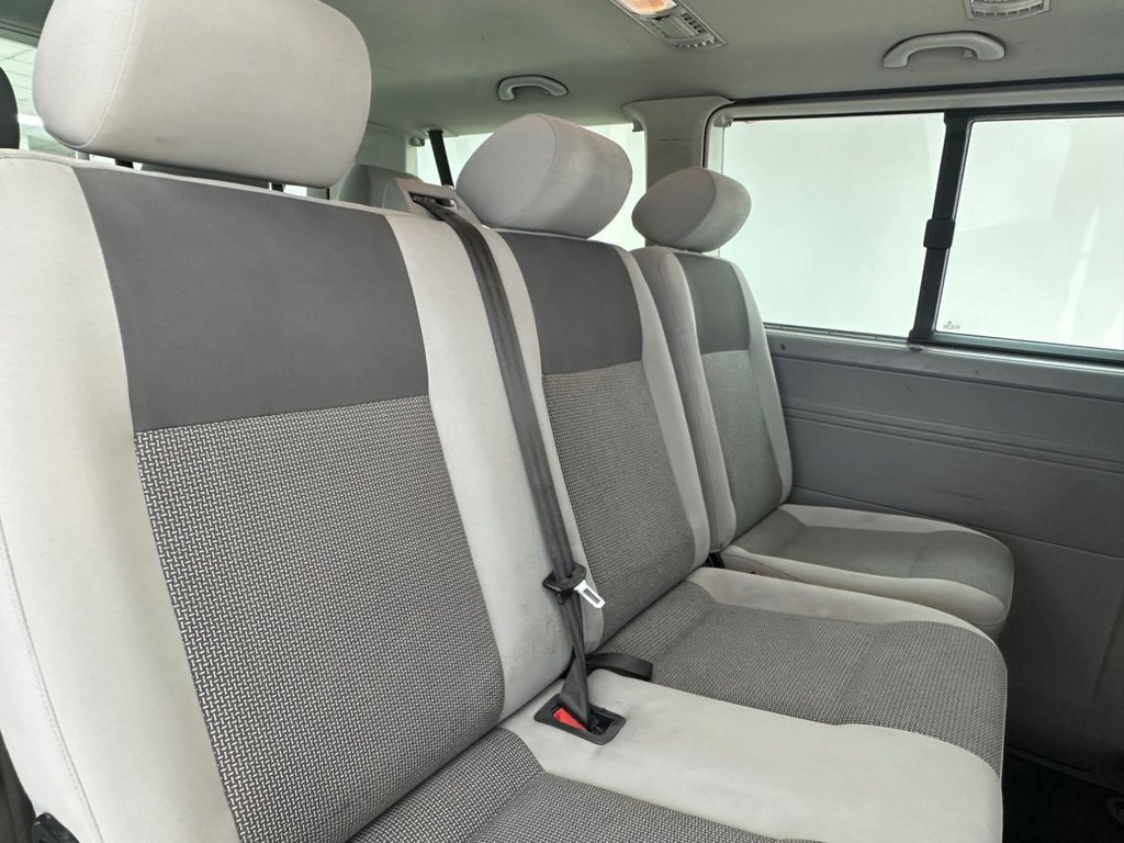 Used Volkswagen Transporter Shuttle 2010 for sale - 78110436: Photo 31