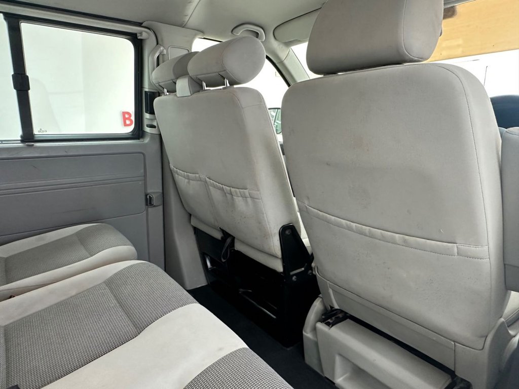 Used Volkswagen Transporter Shuttle 2010 for sale - 78110436: Photo 32