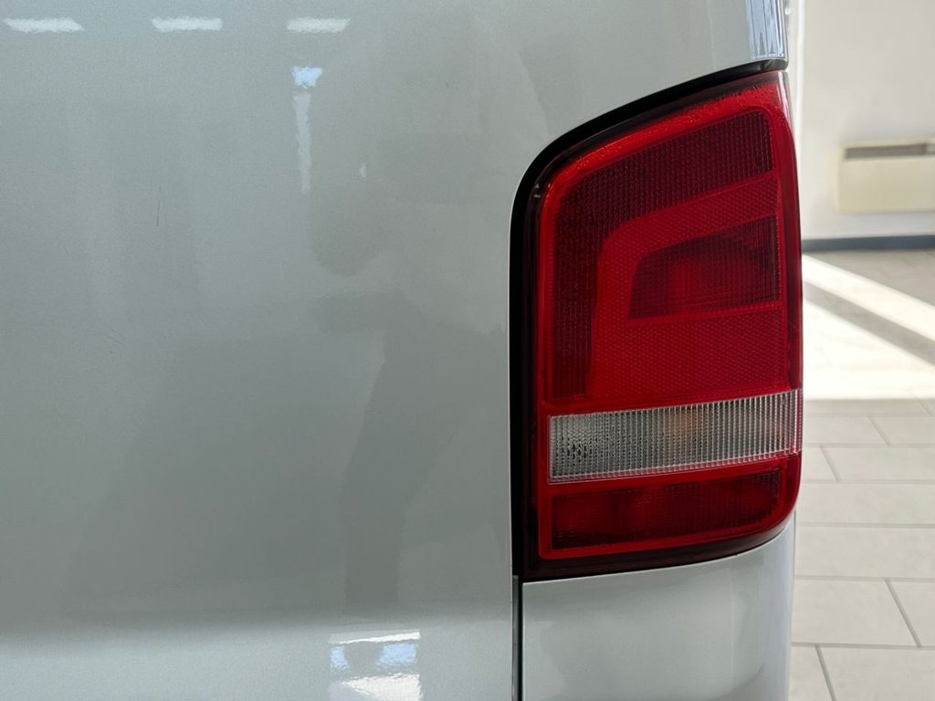 Used Volkswagen Transporter Shuttle 2010 for sale - 78110436: Photo 34