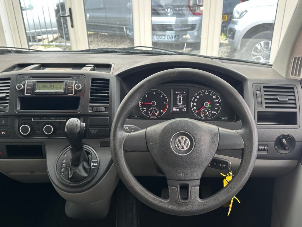 Used Volkswagen Transporter Shuttle 2010 for sale - 78110436: Photo 4