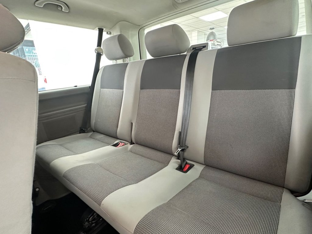 Used Volkswagen Transporter Shuttle 2010 for sale - 78110436: Photo 42
