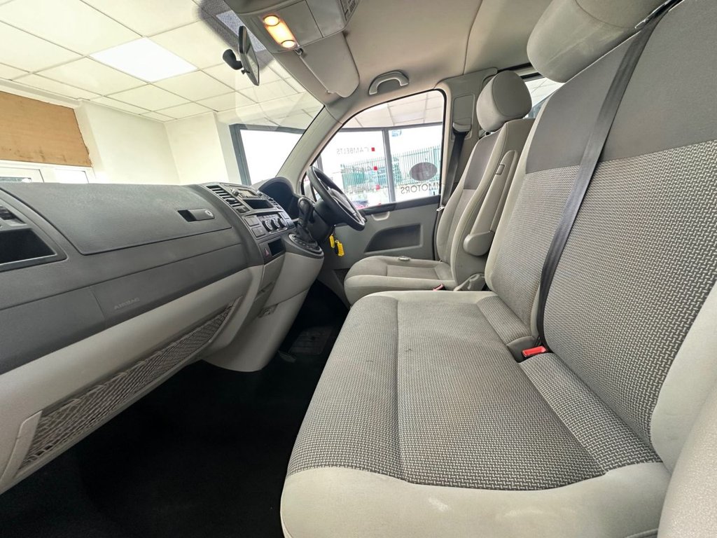 Used Volkswagen Transporter Shuttle 2010 for sale - 78110436: Photo 47