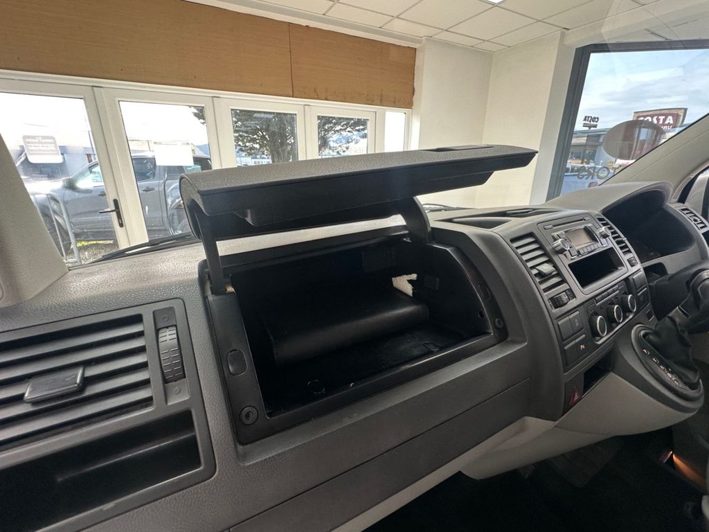 Used Volkswagen Transporter Shuttle 2010 for sale - 78110436: Photo 50