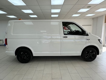 Used Volkswagen Transporter 2019 for sale - 75503133: Photo