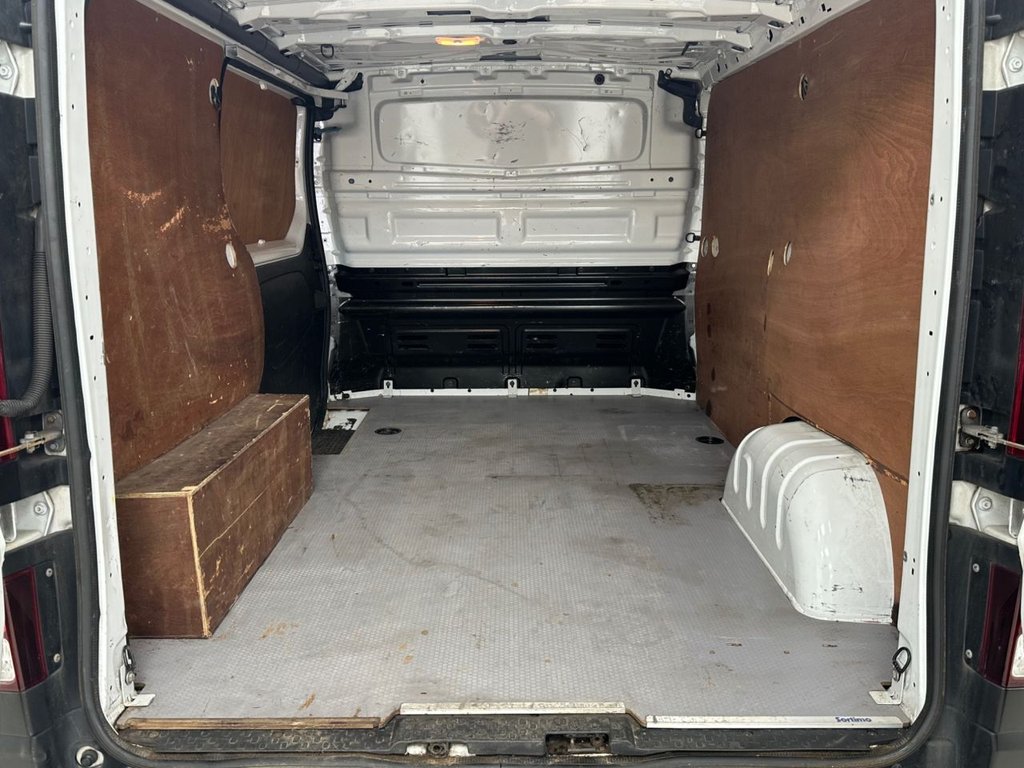 Used Vauxhall Vivaro 2018 for sale - 77092190: Photo 5