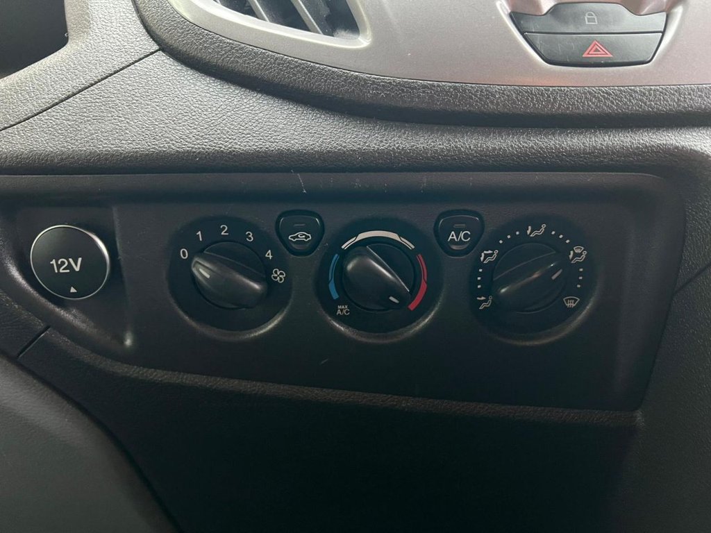 Used Ford Transit 2015 for sale - 76595924: Photo 35