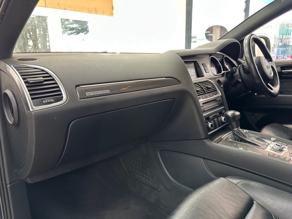 Used Audi Q7 2012 for sale - 76132376: Photo 31