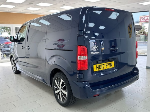 Used Toyota ProAce 2017 for sale - 76147340: Photo 11