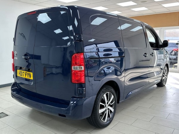 Used Toyota ProAce 2017 for sale - 76147340: Photo 13