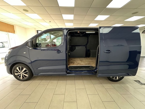 Used Toyota ProAce 2017 for sale - 76147340: Photo 25