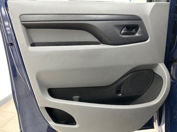 Used Toyota ProAce 2017 for sale - 76147340: Photo 27