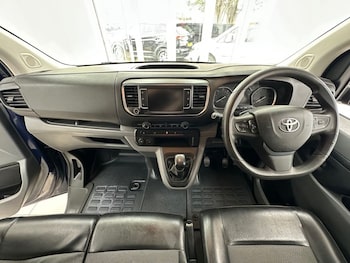 Used Toyota ProAce 2017 for sale - 76147340: Photo 4